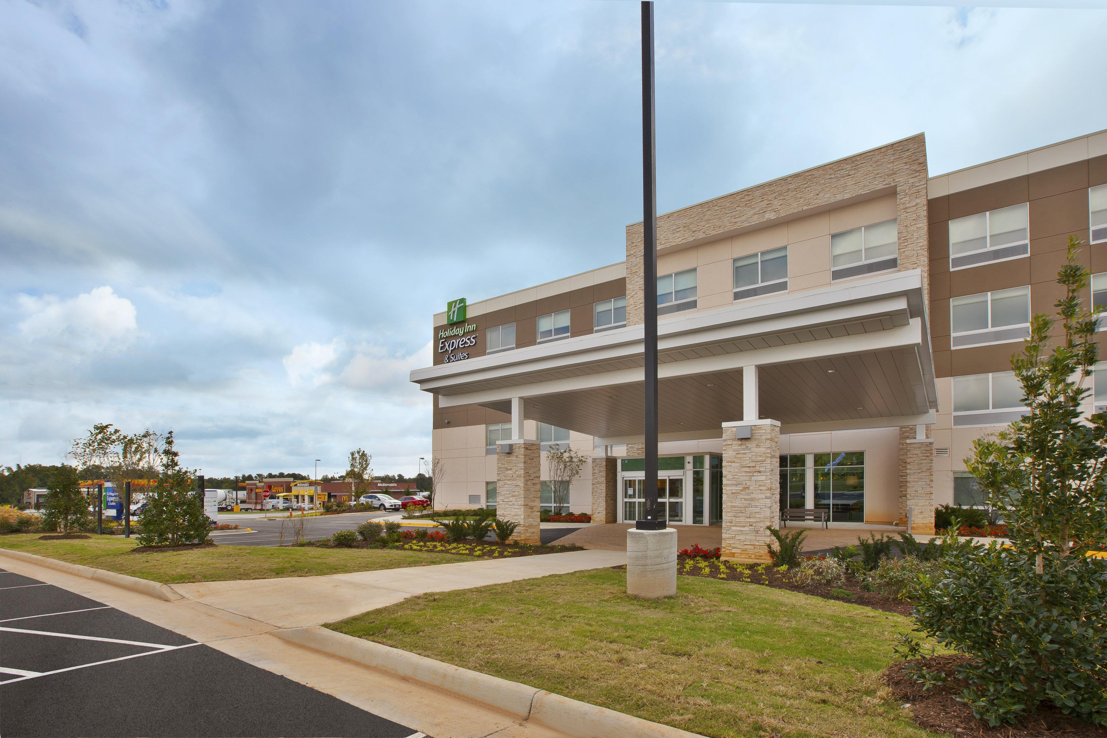 Holiday Inn Express And Suites South Hill By Ihg Exteriér fotografie