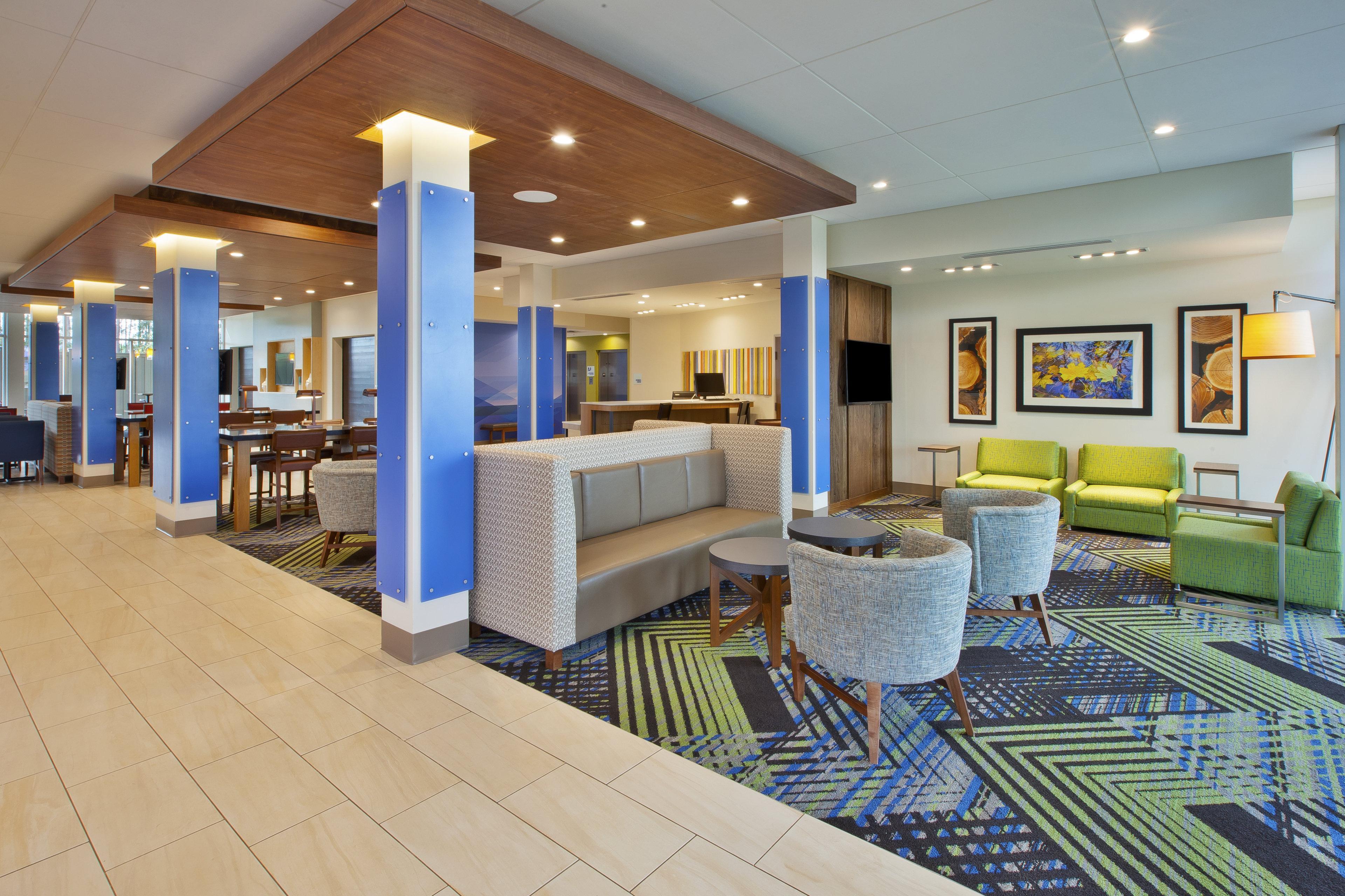 Holiday Inn Express And Suites South Hill By Ihg Exteriér fotografie